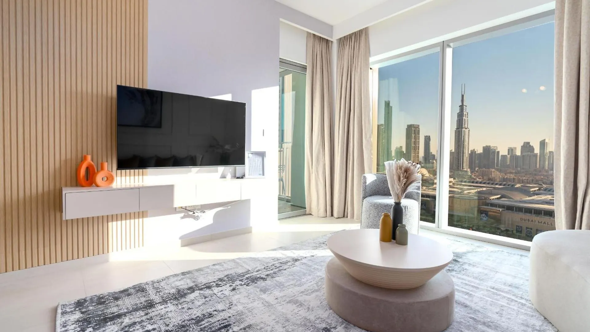 Burj Khalifa View - 2Br - Access To Dubai Mall - Cityapartmentstay